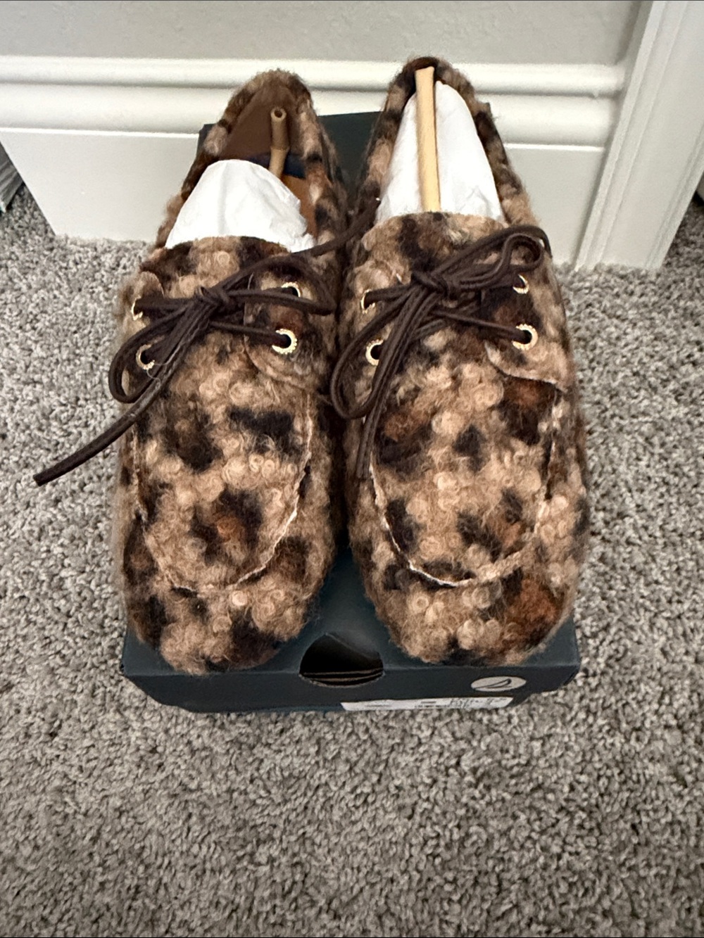Sperry Women's Leopard-Print Fuzzy Moccasins - Brown